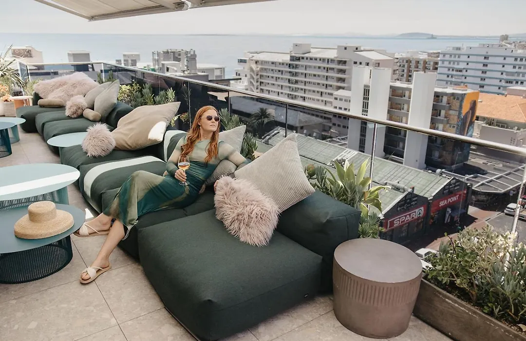 Latitude Aparthotel By Totalstay-1